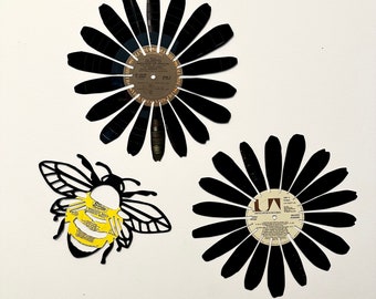 Bee and Daisy Flowers Vinyl Record Art Bundle, Includes 1 Bee, 2 Flowers, Art Installation, Nature Vibes, Bedroom Decor, Music Lover Gift