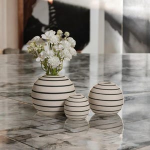 Geometric Ceramic Vase | Striped Handicraft for Floral Displays | Stylish Home Decoration | Great Gift for Any Occasion
