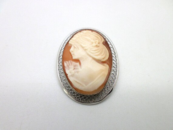 Vintage Beau Sterling Silver Shell Cameo - Pin - or Pendant - Free US Shipping - Free Gift Wrap