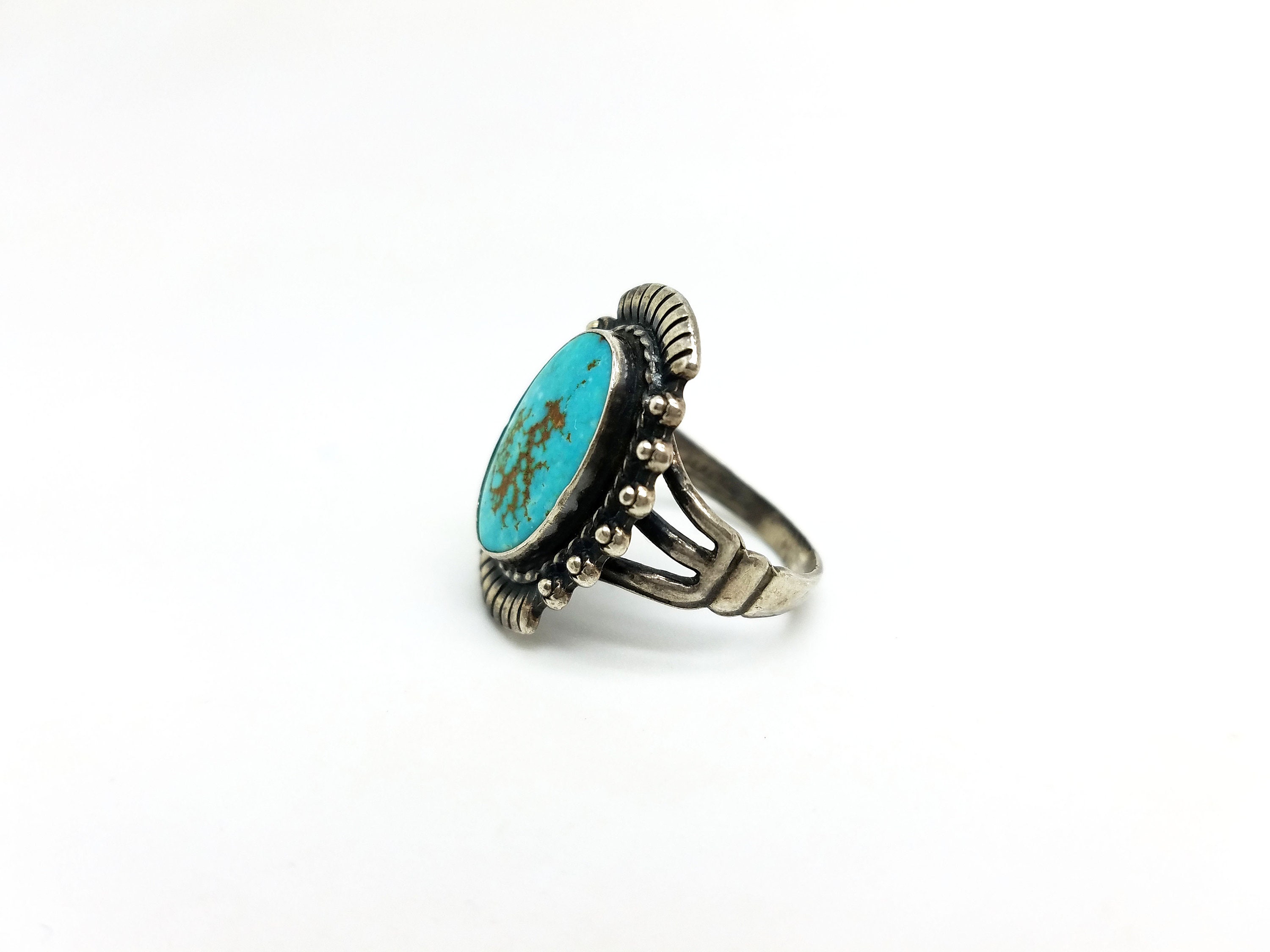 Pretty Vintage Southwest Style Sterling Silver 925 Turquoise Ring