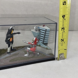 Ultraman vs. Z-Ton Bandai Ultra Scene Gallery