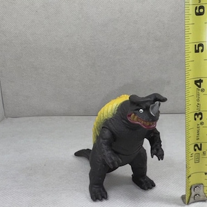 Ultraman Ultra Monster Series 123 Nelonga Bandai Figure Sofvi