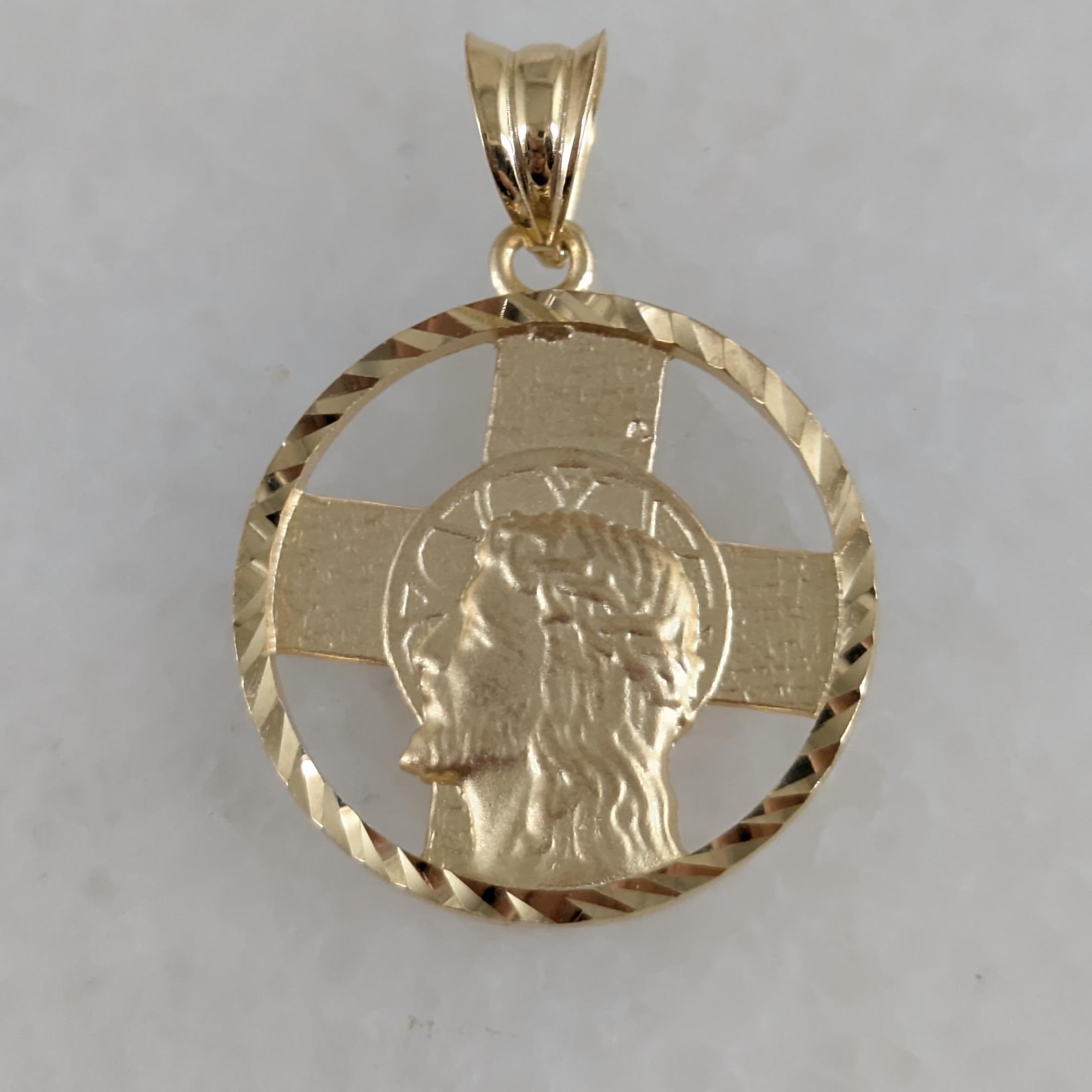 十字架をつけたイエスの頭のペンダント 10k、14k、18k ゴールド