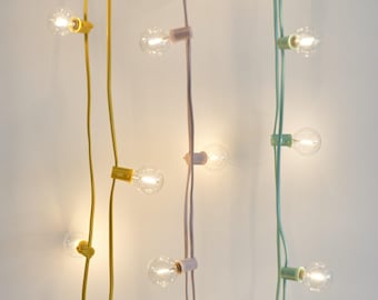 Guirnaldas de luces de colores / Iluminación exterior para jardín