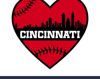 Può includere: Un grafico a forma di cuore rosso con un design a punto di baseball. Il grafico presenta una silhouette nera dello skyline di Cincinnati e la parola "CINCINNATI" in testo bianco.