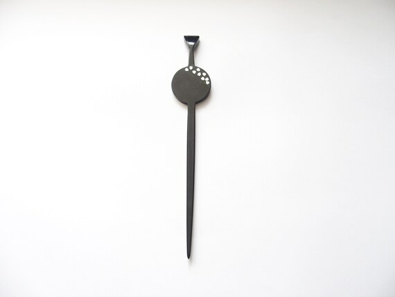 Hirauchi Kanzashi Black With Silver Flower Petal Design