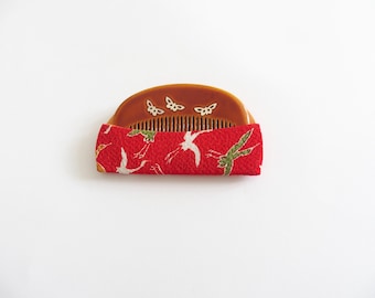 Small Japanese Comb Brown Lacquered With Red Cover
