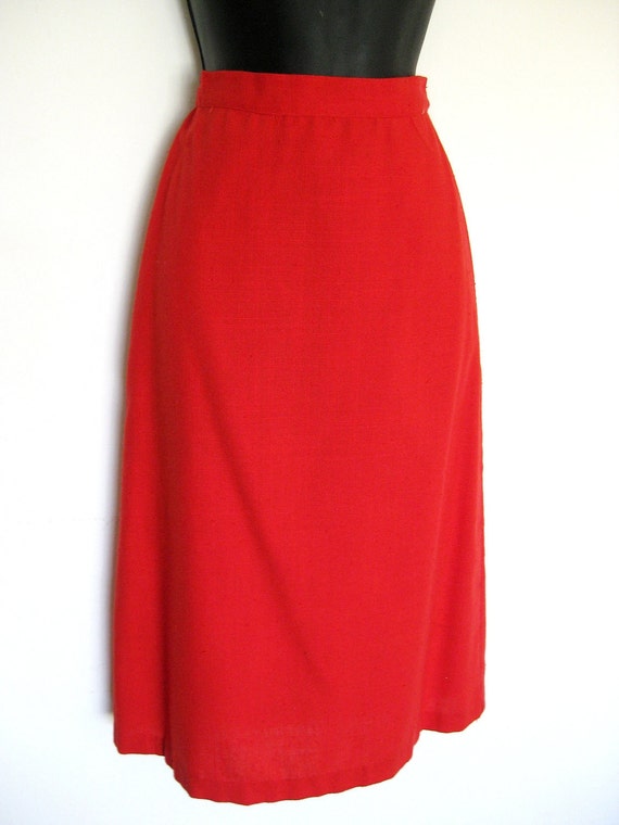 1970's 1980's Red Skirt Suit, Peplum Nipped Jacke… - image 4