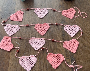 Pink Granny Hearts Crochet Garland/ Valentine's Day Decor/ Hearts Crochet Bunting/ Heart Garland/Granny Hearts Garland/ Mantel Decor/