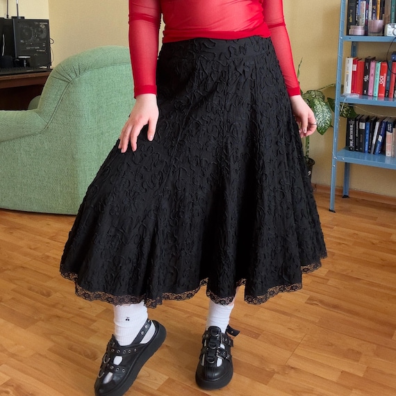 Saia midi vintage de renda preta – saia romântica gótica em linha