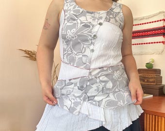 G Club Vintage White Patchwork Tank Top Crinkle Layered Ruffle Hem Y2K (M/L)