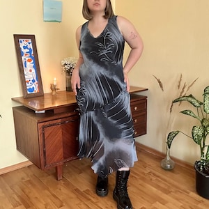 Y2K Gothic Asymmetrical Handkerchief Mesh Midi Dress – Grey Smoky Tie Dye Witchy Opium Core Grunge Bodycon Dress, Graphic Evening Gown
