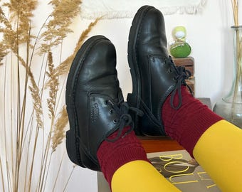 Vintage Camel Black Leather Boots – Lace Up Derby Shoes, 90s Preppy Academia Aesthetic