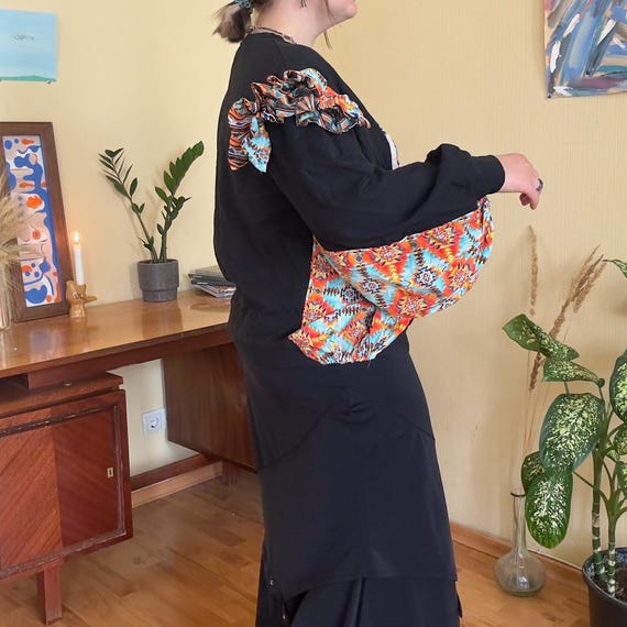 Vintage Patchwork Sweatshirt L/XL — Avant Garde U… - image 4