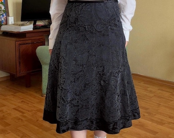Vintage Paisley Velvet Midi Skirt – Y2K Romantic Goth Baroque Skirt, Dark Academia Style (L)