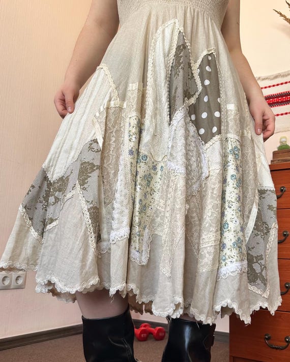 Vintage Italian Statement Beige Patchwork Lace St… - image 4