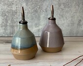Olive oil bottle, ceramic oil dispenser, olive oil cruet, Housewarming gift, Oil dispenser cruet