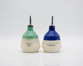 olive oil dispenser, Olive oil bottle, Olive Oil cruet, Kitchen decor, Ceramic pottery, Housewarming gifts, Christmas gifts