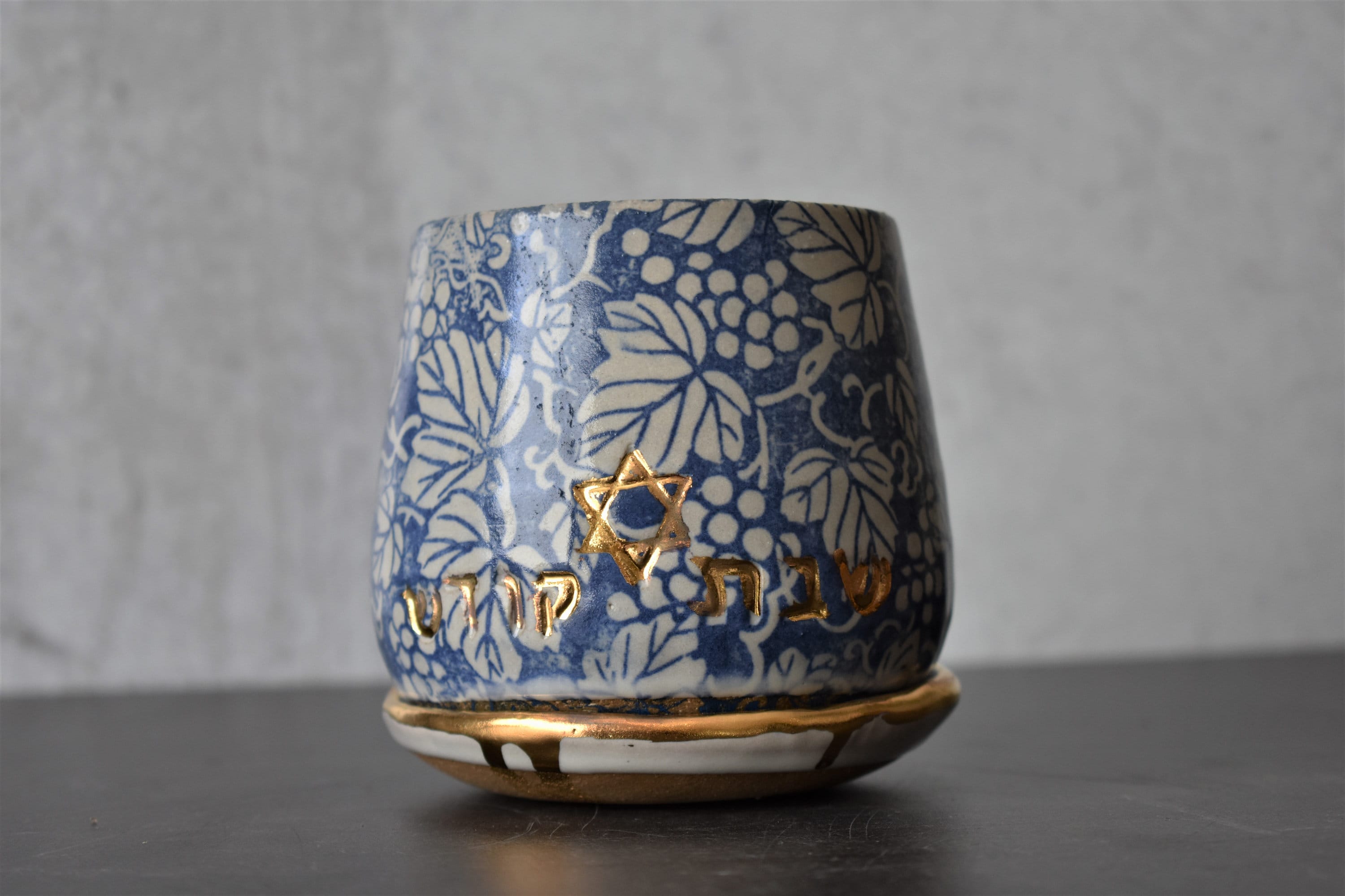 Précommande - Kiddush Cup, Gobelet Rustique en Céramique Du Sabbat avec Or 24 Carats, Cadeau Bar Mit