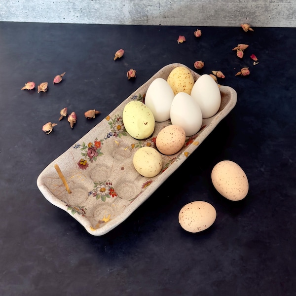 Ceramic Egg Holder, 12 Egg Tray,
