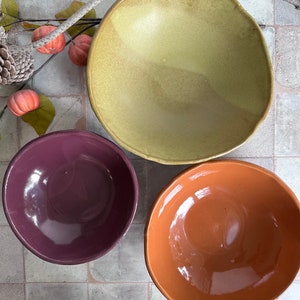 Set of three Nesting bowls, Rustic stoneware bowls