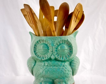 Owl Kitchen utensil holder, Choose your color, Handmade large utensil holder , made to order