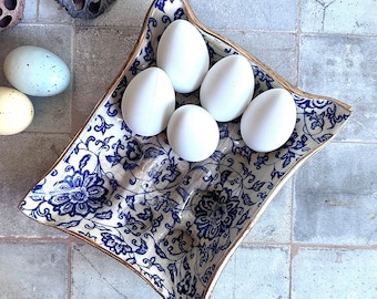 Golden Teppanyaki Steamed Egg Tray Spring Creative Tripod