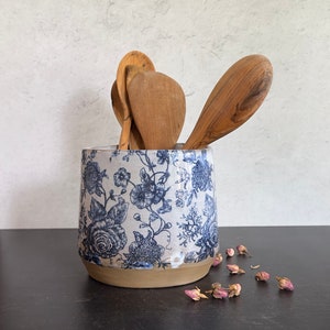 Large ceramic utensil holder, Handmade Utensil Crock