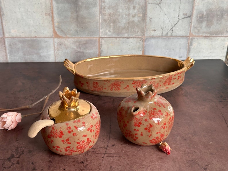 Ceramic Pomegranate sugar bowl and creamer set with tray image 6