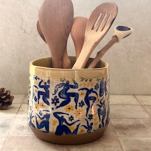 Ceramic utensil holder, Matisse inspired dancing ladies yellow and blue