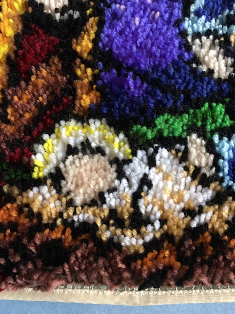 Nativity Latch Hook Rug, Mary, Joseph and Baby Jesus With the Star of