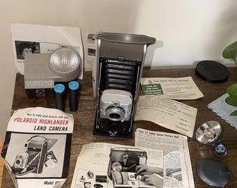 Polaroid Land Camera Model 80b Highlander Complete Case &  Original Paperwork