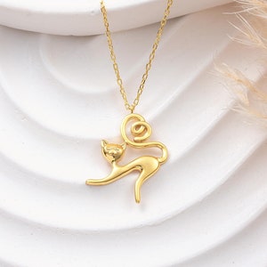Cute Gold Kitty Necklace, Stylish Gold Cat Charm Necklace, Charming Gold Cat Necklace, Cute Gold Kitty Necklace, Elegant Cat Lover&#39;s Gold