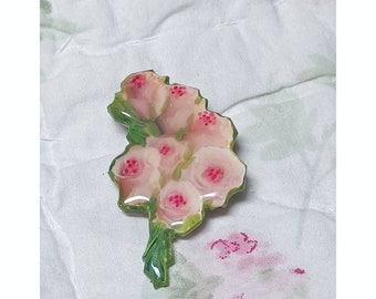 Vintage style brooch, Rose Bouquet Pin,  Antique Style, Pink Roses, Garden Flowers, Handmade, Handpainted Jewelry, Miniature Flowers