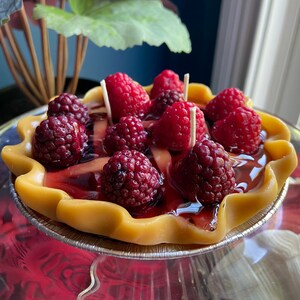 Red Ripe Raspberry Pie Candle image 2