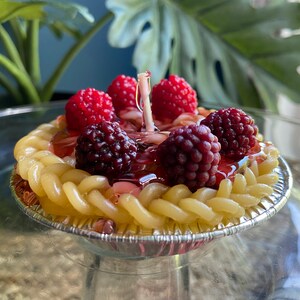 Red Ripe Raspberry Tart Candle image 2