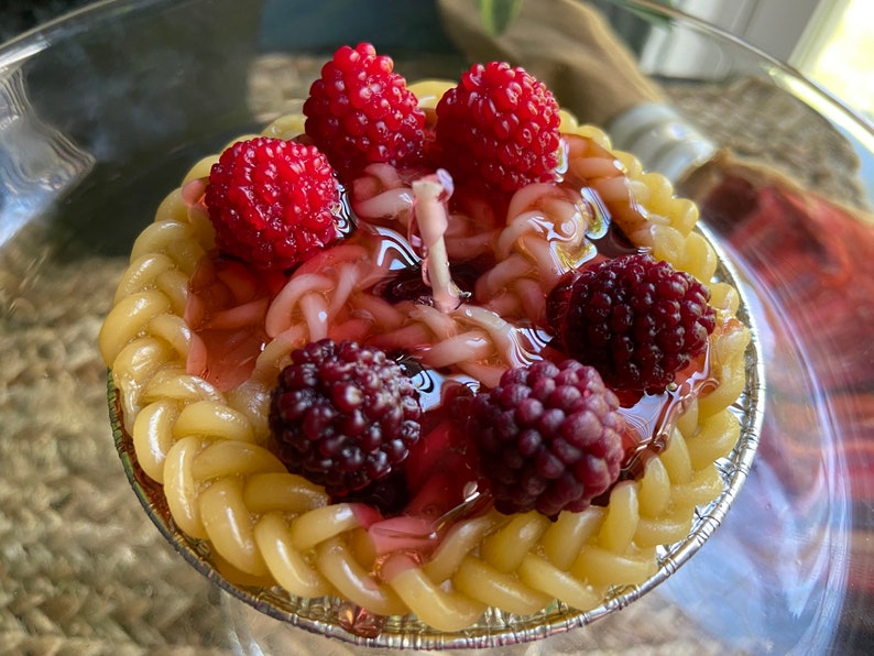 Red Ripe Raspberry Tart Candle image 8