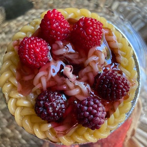 Red Ripe Raspberry Tart Candle image 4