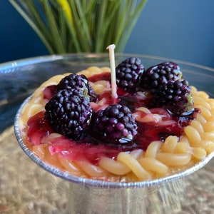 Blackberry Tart Candle image 5