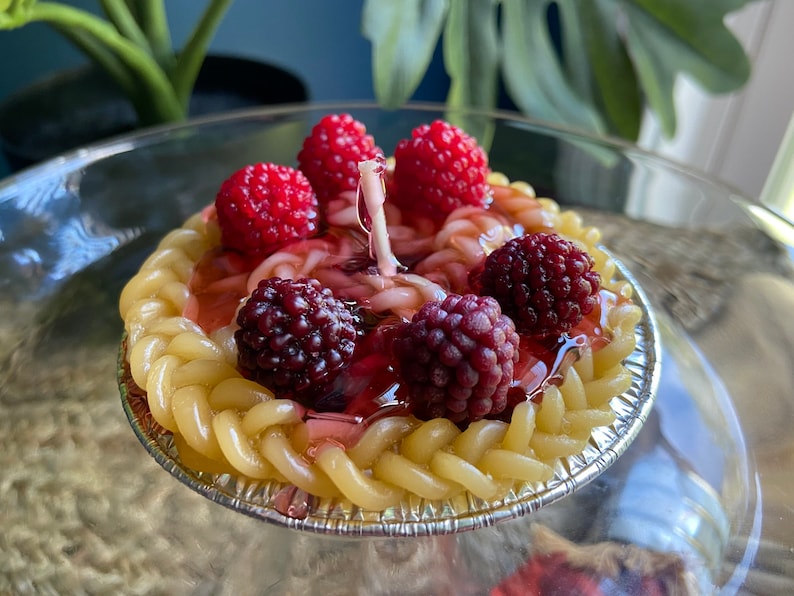 Red Ripe Raspberry Tart Candle image 1