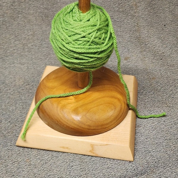 Cherry and Maple - Lazy Susan - yarn spinner - knitting