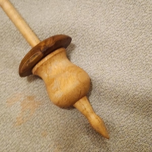 Fallspindel - Pilzstil - Stützspindel - Gemustertes Teak und Ahorn