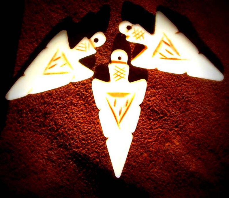 arrowhead necklace pendant native american tribal southwestern zen Arrowhead pendant handcarved elk bone arrowhead pendant