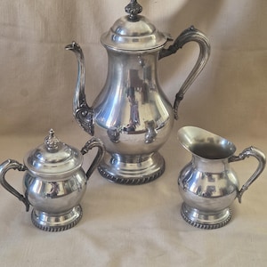 Vintage SHEETS-R-S-CO Coffee or Tea Pot with Sugar and Creamer set