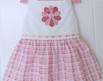 Sweet toddler's SUNDRESS sleeveless bodice with Dresden design flower over plaid gathered skirt 6-9 months