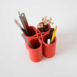 Minimalist Pen and Pencil Holder: Sustainable Desk Organizer, Office Accessory