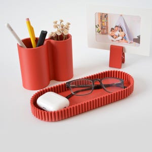 Catch All Tray, Desk Organizer, Sustainable desk tray for jewelry, keys, glasses, pens, catchall organizer, Gift office desk accessories