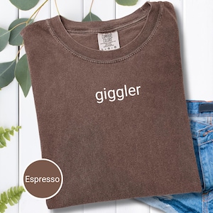 Funny “Giggler” T-Shirt | Inspired by Giggly Squad Podcast & Bravo TV | Bachelorette Party Shirt | Reality TV Fan Gift