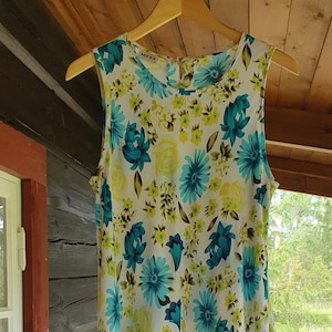 Vintage 90s Floral Dress by MEXX Bought in Sweden