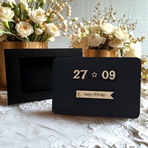 Carte photo personnalisée pour couple - Cadeau d'anniversaire personnalisé avec date et nom - Cadeau d'anniversaire romantique pour la Saint-Valentin Prêt pour la fête des Mères